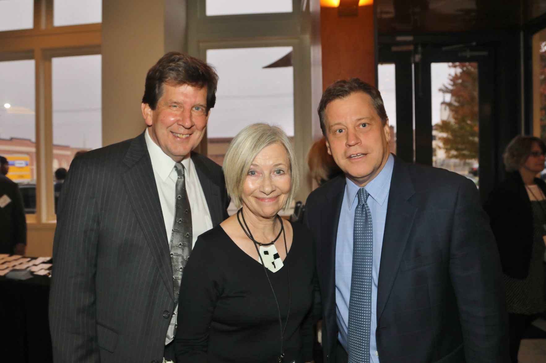 Patrick Murphy, emcee, Cynthia Russell, daughter of late father honoree: Willard Boyle, Mark Howald, auctioneer